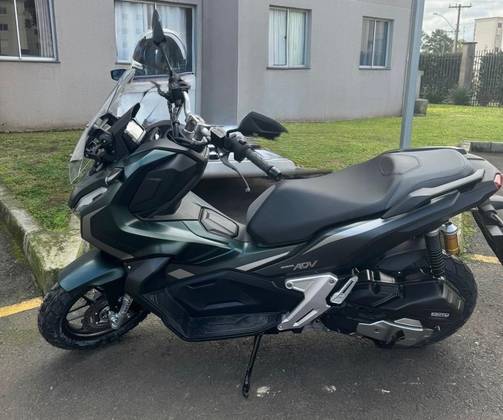 HONDA ADV 